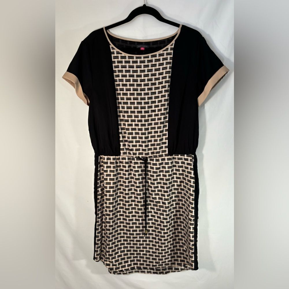 Vince Camuto EUC black/beige drawstring waisted short sleeve dress Size 12